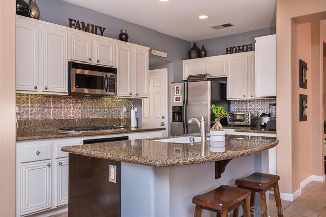 7367 Healis Place, San Diego