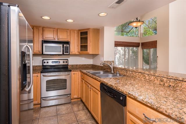 15273 Maturin Dr #25, San Diego